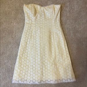 👗Vintage Eyelet Dress Size 6